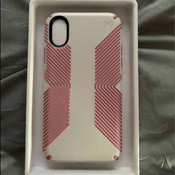 NWOT iPhone Xs/X Speck Case - Picture 4 of 4